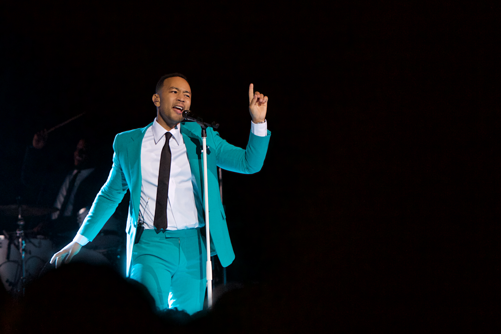 John Legend
A Legendary Christmas Tour
The Met
Philadelphia, Pa
December 4, 2018

DerekBrad.com